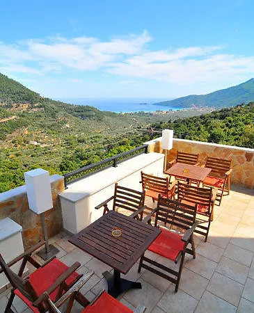 Guest house Komninos *